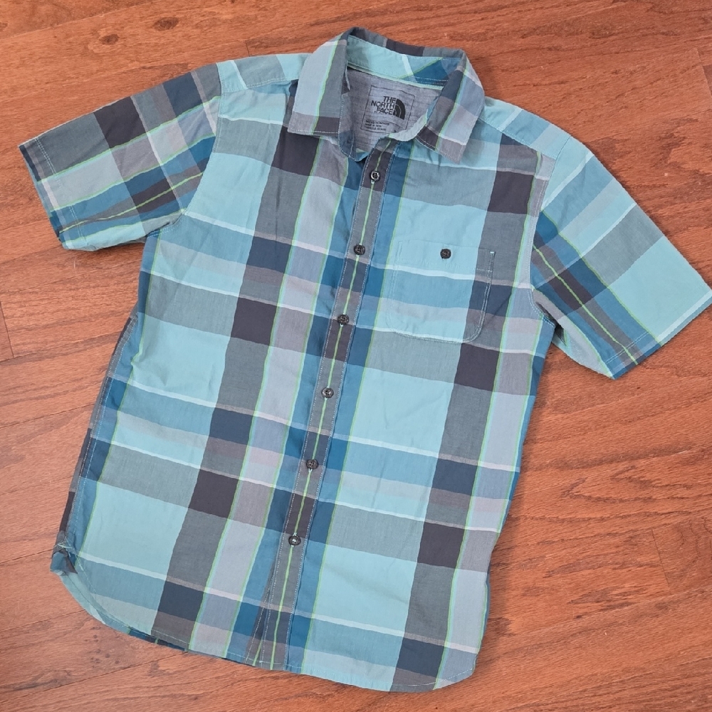 The North Face Men's Button Up Short Sleeve Plaid Shirt Size Small